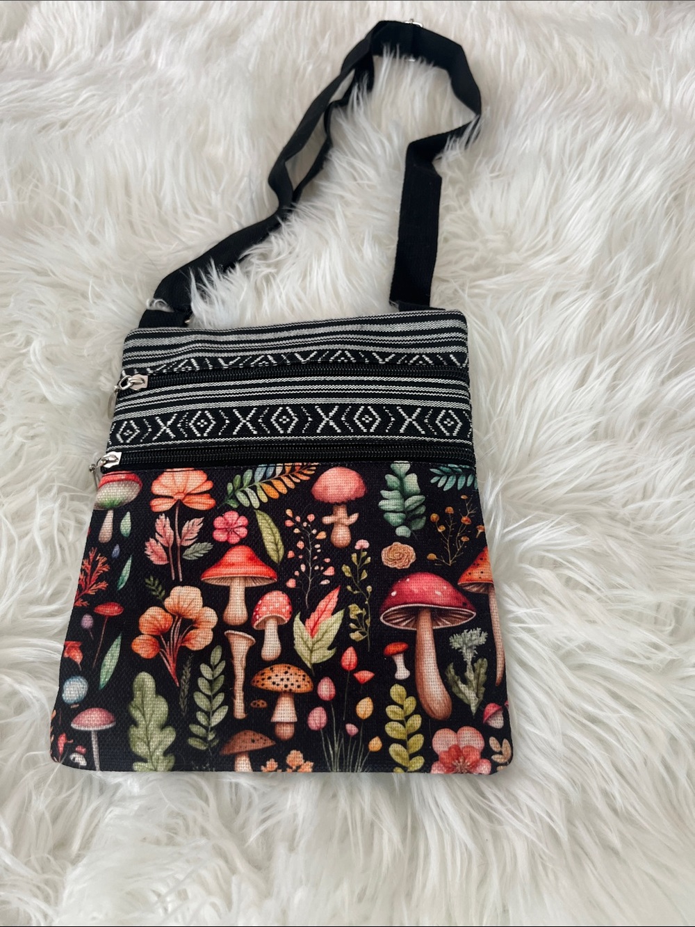 Mushroom cross body bag